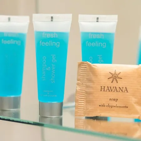 Solec Powisle By Bookinghost Warschau